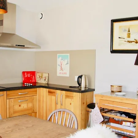 Apartment Flat In A Chalet With Mont Blanc View *
