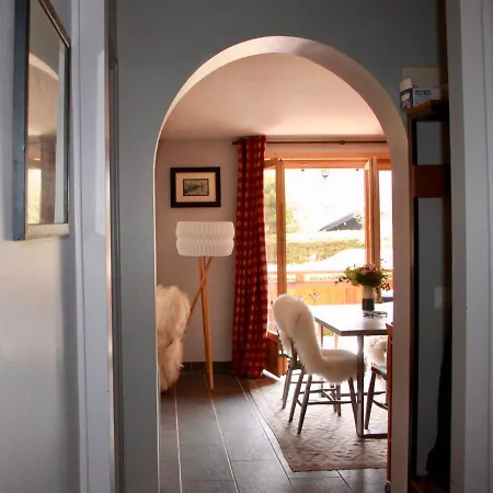 Apartment Flat In A Chalet With Mont Blanc View *